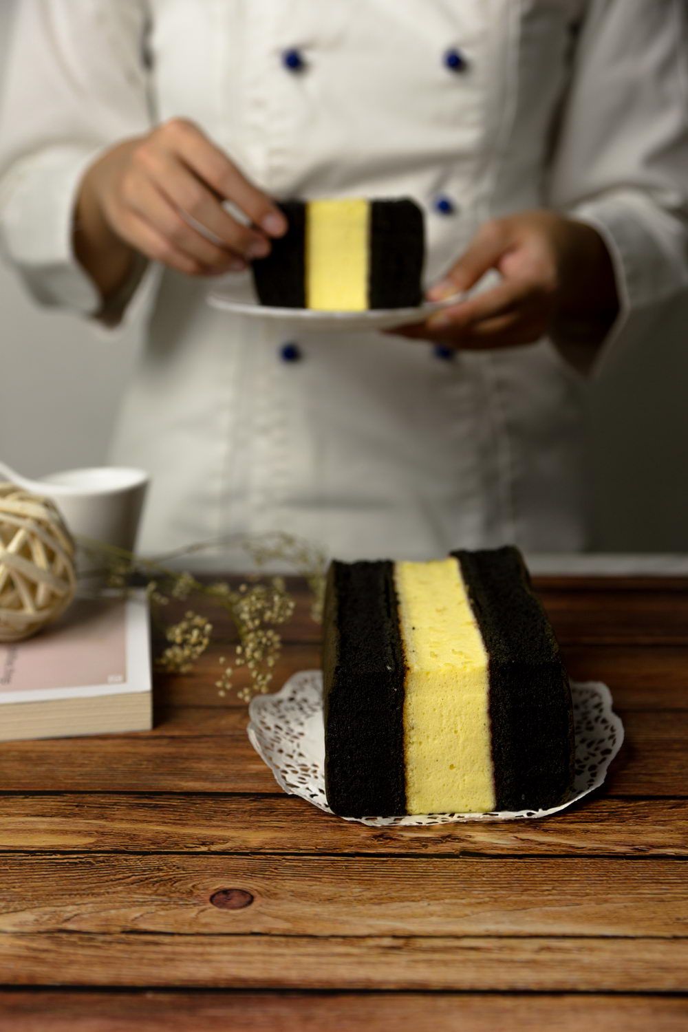 DNEVEN Spiku Charcoal Cheese being sliced for serving