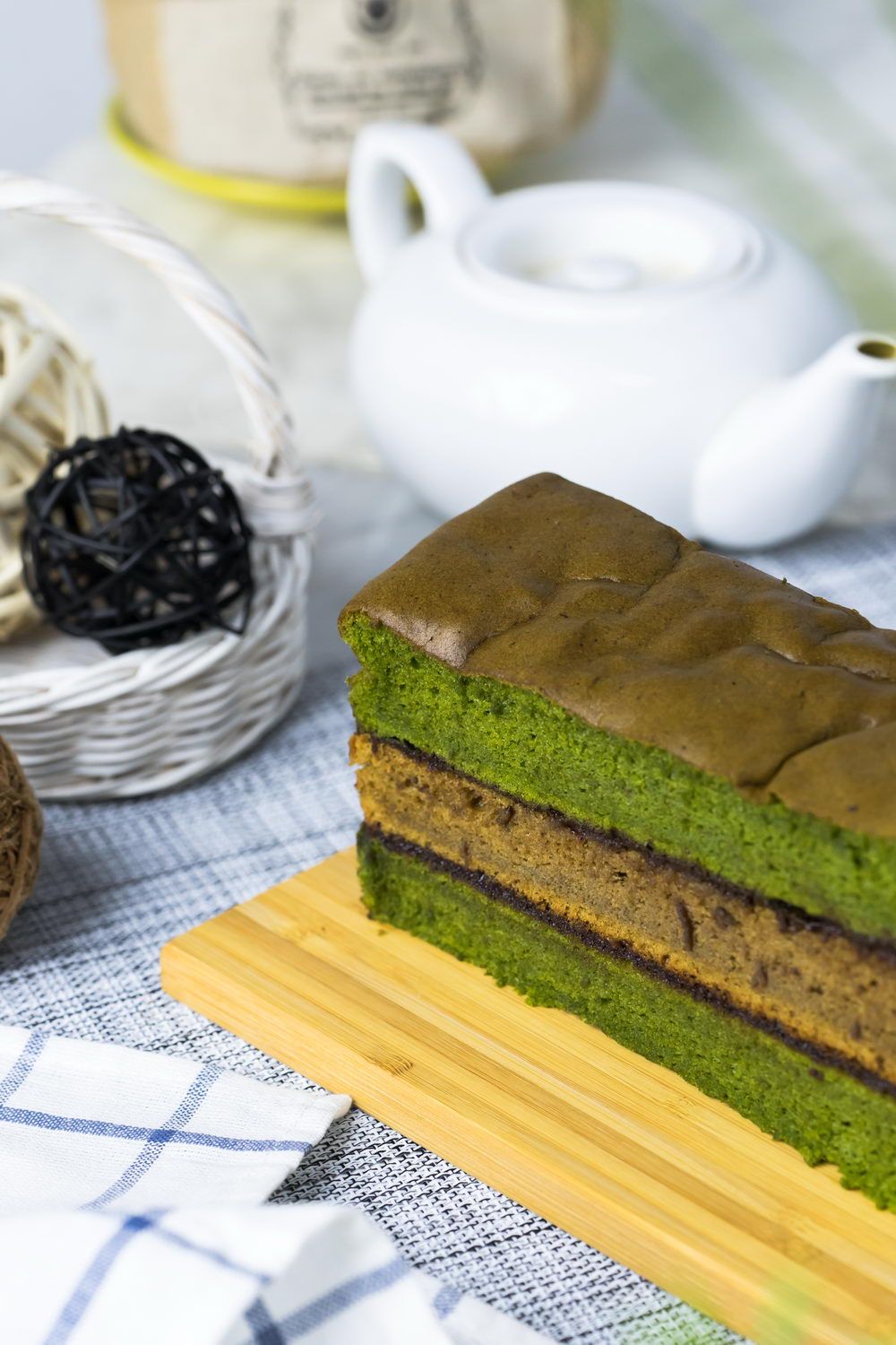 Slices of Ladies and Gentleman Spiku with green tea and coffee layers 2