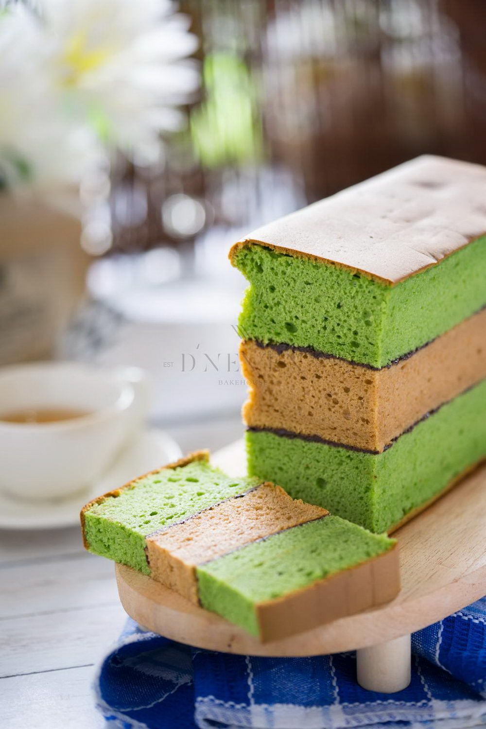 Slices of Ladies and Gentleman Spiku with green tea and coffee layers 4