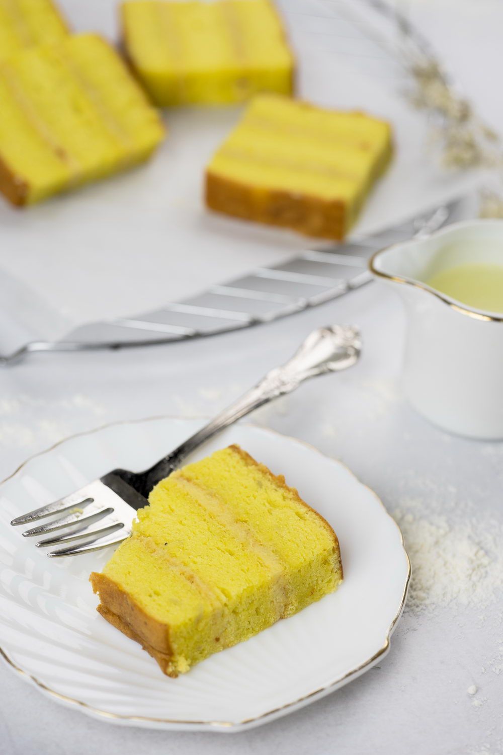 Slices of The King Spiku with durian layers 4