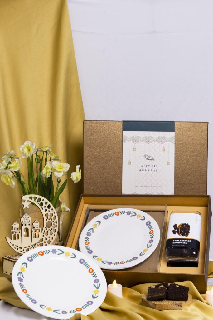 DNEVEN-Spiku-Specialist-Spiku-Lapis-Cake-Oleh-oleh-Surabaya-Spikoe-Resep-Kuno-13-Caliph